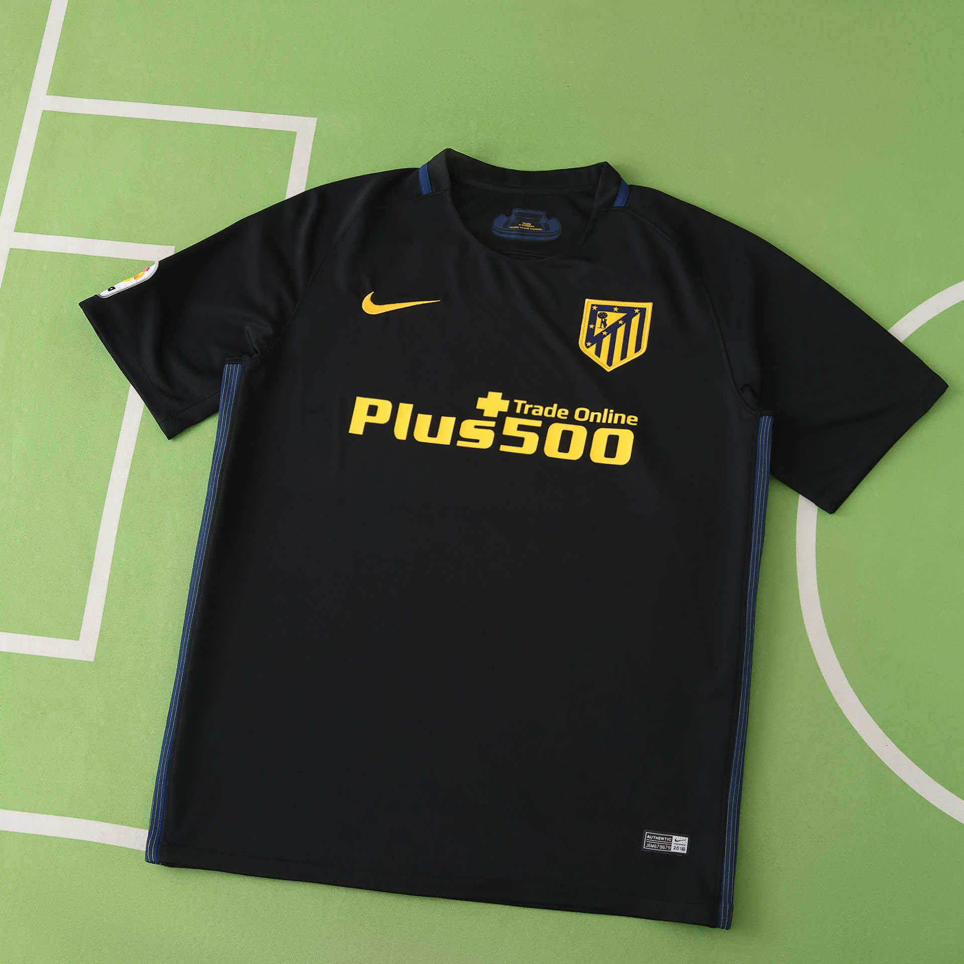 2016/2017 season Club Atlético de Madrid away Fan version
